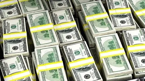 強運!買房子還能挖到大筆現金 工人爽賺188萬元