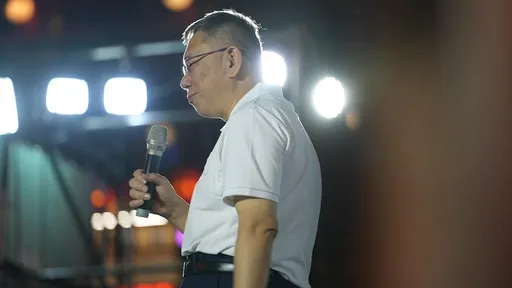 柯文哲4选择「搭郭台铭最上策」 他警告:「侯柯配」将连民众党一起死