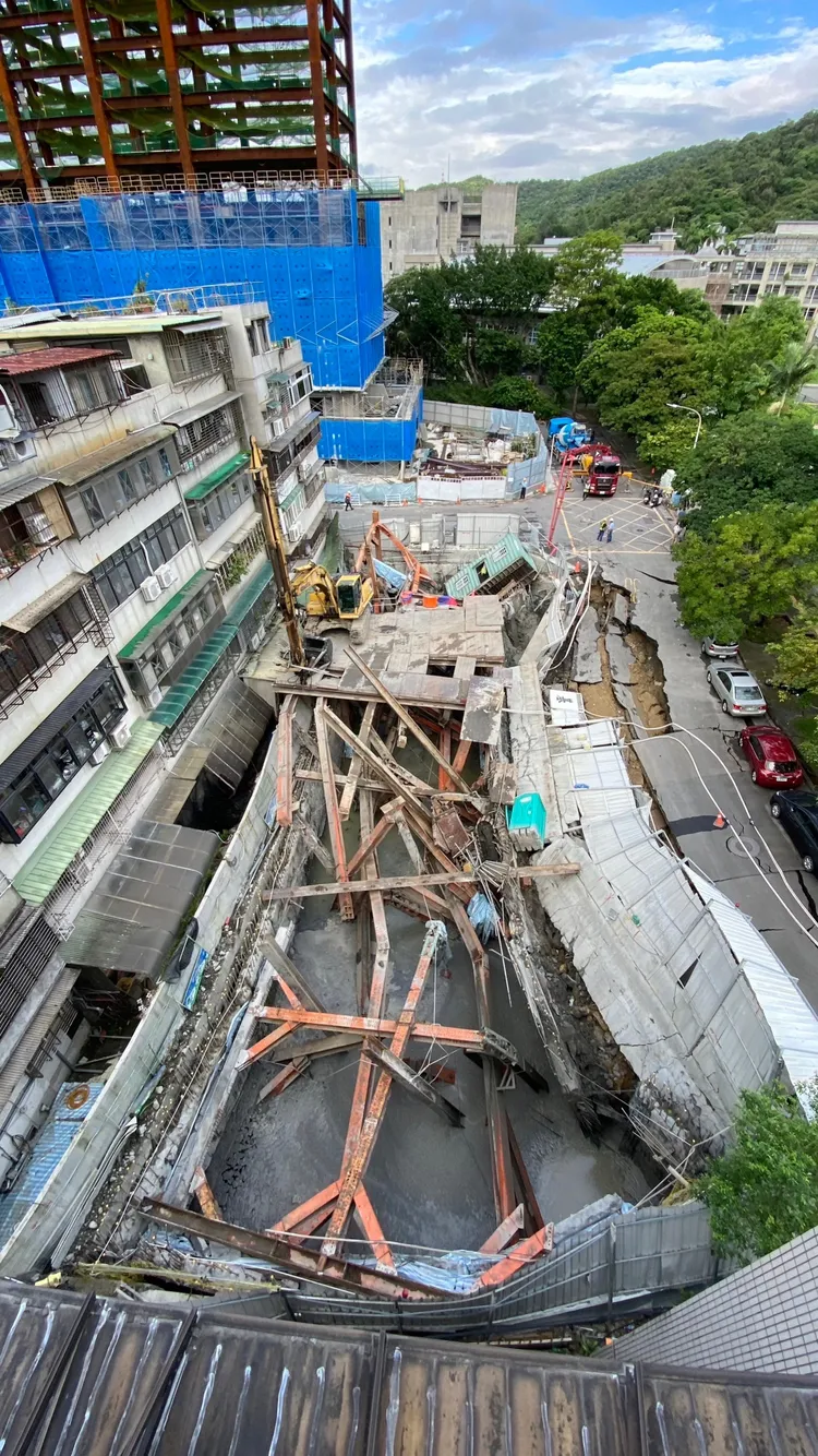 目前事故現場畫面。彭欣偉攝