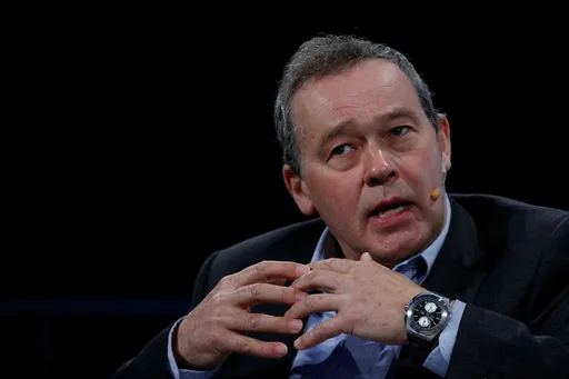 這家電動車廠CEO去年薪酬破120億 竟超過公司營收一半