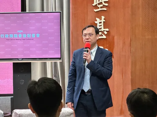 65歲長者補助健保?行政院踩剎車 健保署將針對「這類人」盤點再議