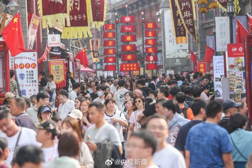 一句話懂黃金周有多塞　廣州人歎「開了12個小時人還在廣州」