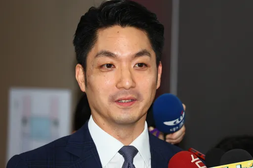 屏東大火隔天就請假!侯友宜投入總統大選挨批 蔣萬安這樣看