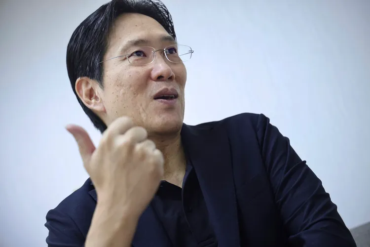 張其祿透露去年陪著高虹安掃街造勢，看場子不相信她會當選。林林攝