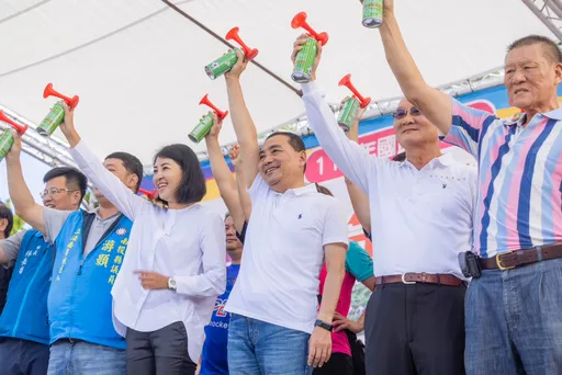 拚选票！侯友宜出席南投万人健走　国民体育日允诺打造各县市运动据点