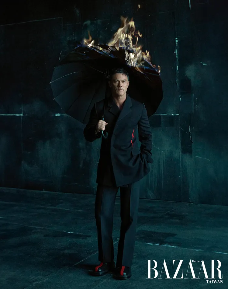 Luke Evans拍攝《BAZAAR MEN》封面。《Harper's BAZAAR MEN》國際中文版提供