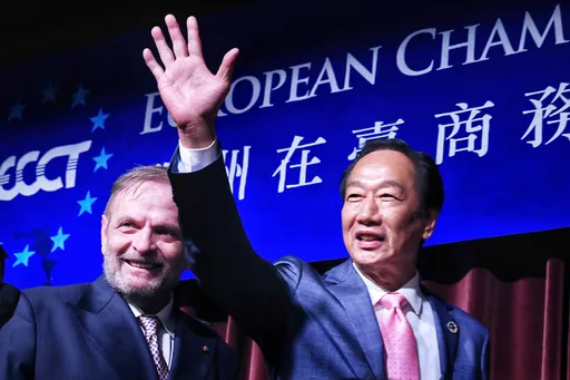 郭台銘:主流民意大聯盟一定會整合成功 推出最懂經濟的候選人