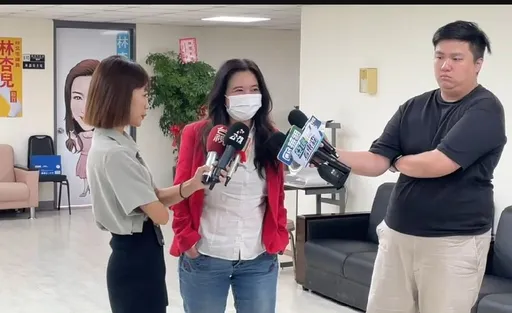 藍營擬提鍾小平戰萬華立委 應曉薇喊參選到底!酸他是快落選的人