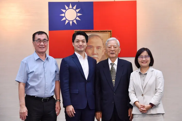 蔣萬安提到兩位副市長都和黃大洲共事或有淵源。北市府提供