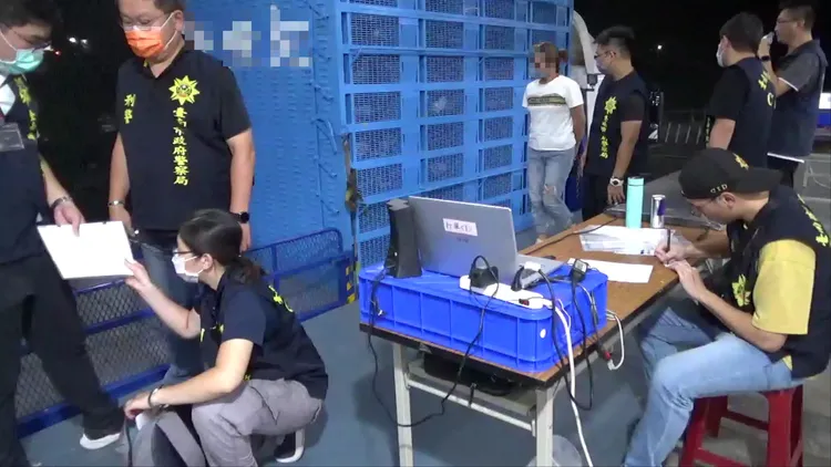 檢警六月查獲賽鴿協會涉虐待動物、賭博。讀者提供