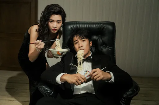 周星馳快看!婁峻碩時隔33年揪女友翻拍《賭俠》 30歲生日禮一出手就豪砸百萬