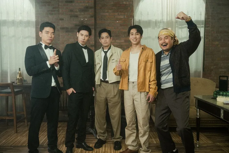 婁峻碩復刻了經典電影《賭俠》。想不到音樂工作室提供