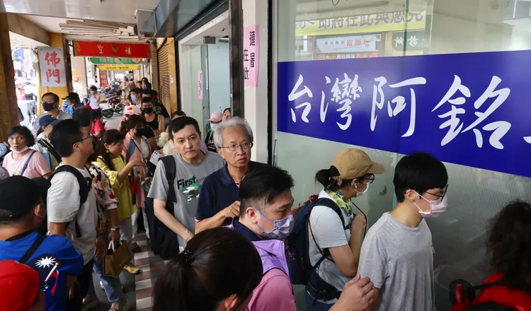 郭台銘連署開跑。林林攝