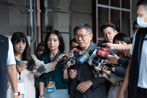 柯文哲批「超思案」政府荒腔走板 賴辦嗆胡亂發言:別轉移「民眾堂」焦點