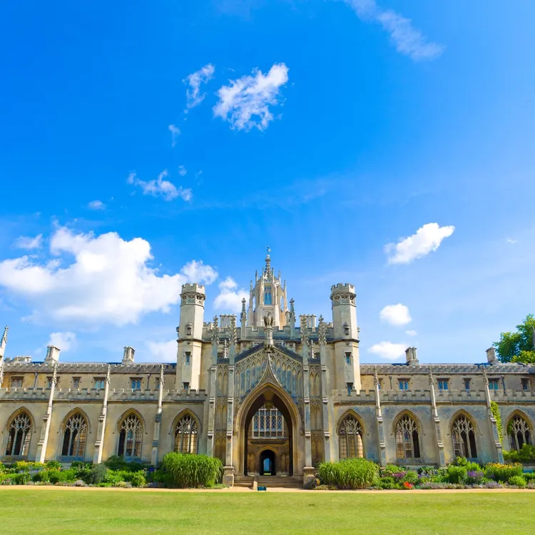 翻攝劍橋大學臉書@University of Cambridge