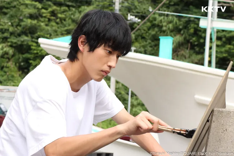 杉野遙亮劇中飾演傲嬌書法家。KKTV提供