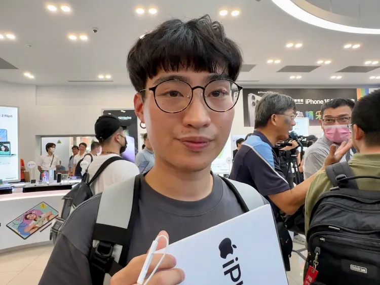 幸運中獎果粉。王良博攝