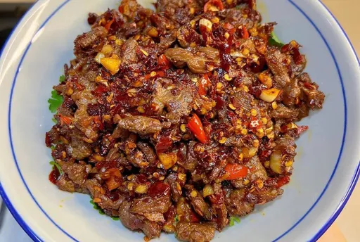 差一個0差很多!霸氣旅客結帳不看價錢 餐廳險收10倍款