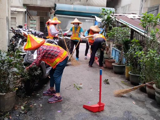 防堵登革熱!桃園市環保局總動員 投入逾6300人次清除病媒蚊孳生源