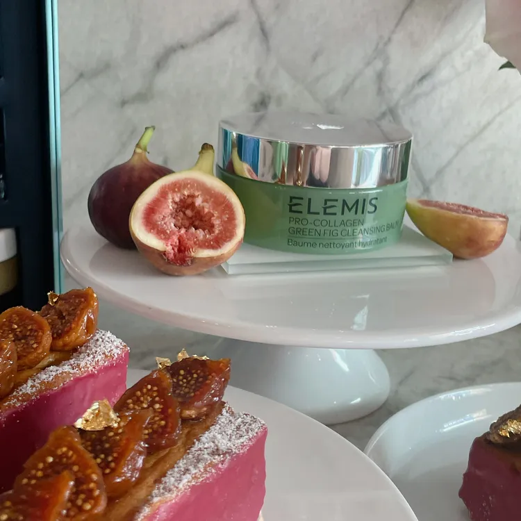 ELEMIS海洋膠原精油卸妝膏無花果限定版，100g／2100元。張家玲攝