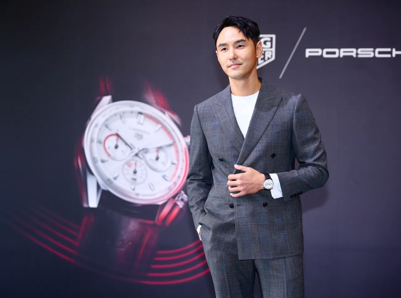 阮经天也是保时捷车主之一。品彭欣伟摄