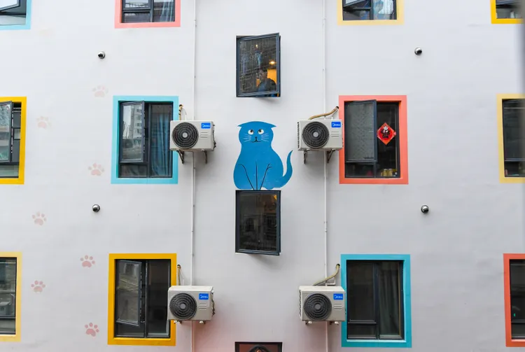 「城中村」改造的深圳龍華區元芬村一間青年公寓。新華社