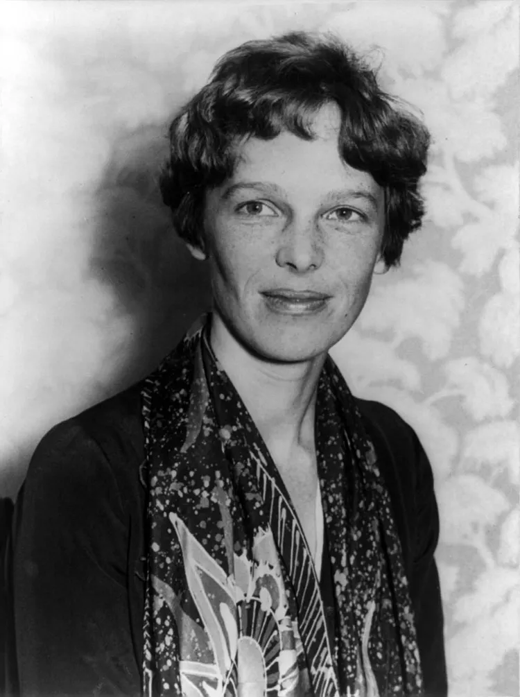 史上首位獨自飛越大西洋的美國女飛行員Amelia Earhart。翻攝維基百科