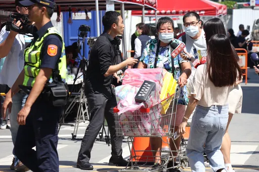 大直災戶重返驚見卡門、牆裂漏風　北市府：周五起逐戶勘驗修繕