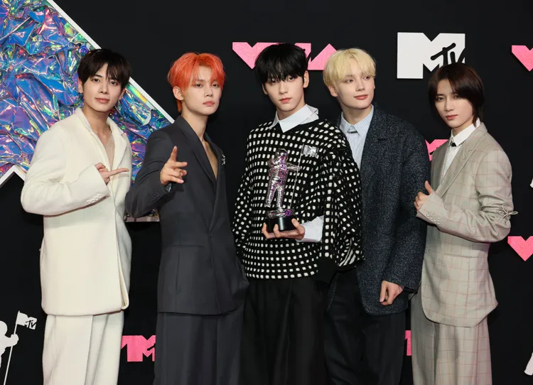 BTS師弟TXT到場領獎。翻攝VMA