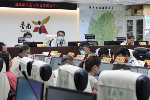 台南登革熱再添180例確診!恐破4千大關 黃偉哲強調颱風過後挑戰才開始