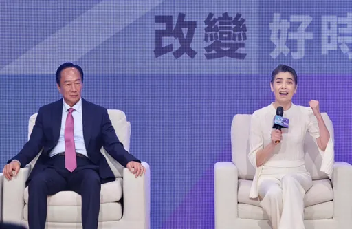 賴佩霞任副手！笑虧郭台銘「民調這麼低」　籲跟競爭對手喝咖啡