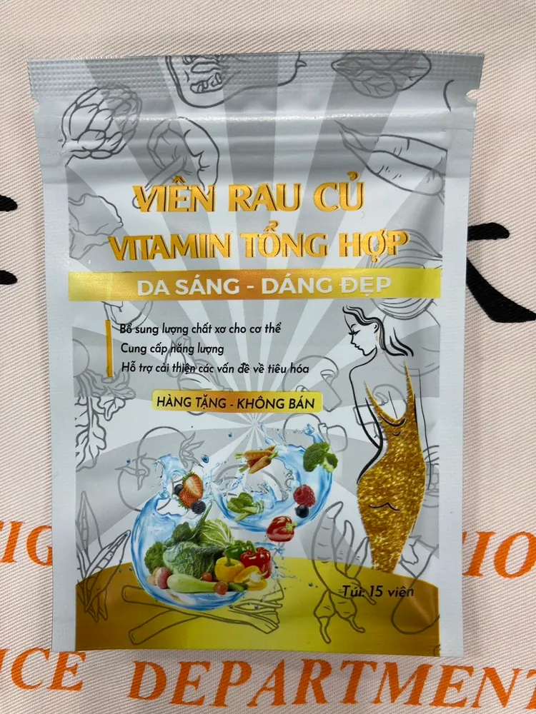 來路不明的減肥茶。翻攝畫面