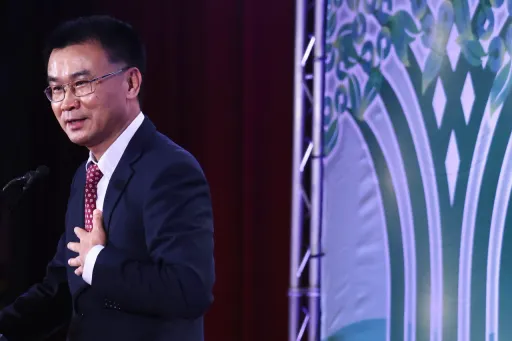 陳吉仲98字吐卸職心聲!仍掛心這件事 千則留言:謝謝部長