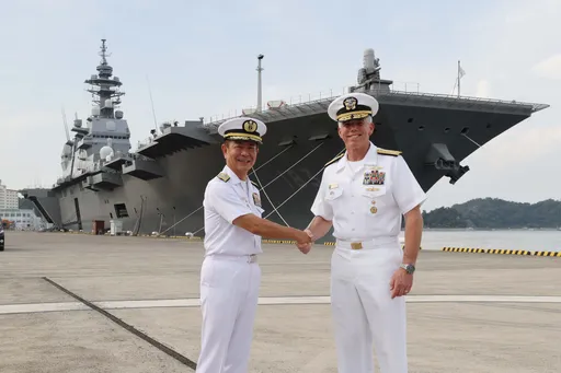 美第7艦隊指揮官與日本艦隊司令:為「台灣有事」加強團隊準備