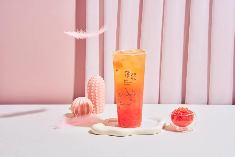 發發9月新品粉紅柚檸烏龍。業者提供