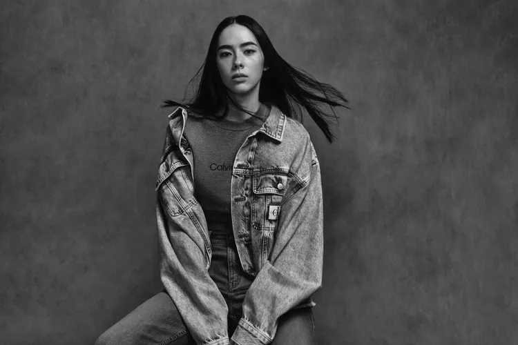 林奕嵐Calvin Klein秋冬形象代言廣告。周子娛樂提供