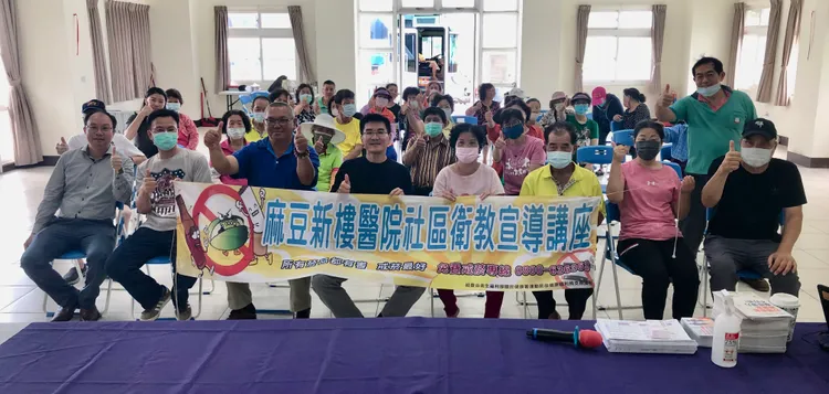 趙建銘接連參加3場下鄉衛教。讀者提供