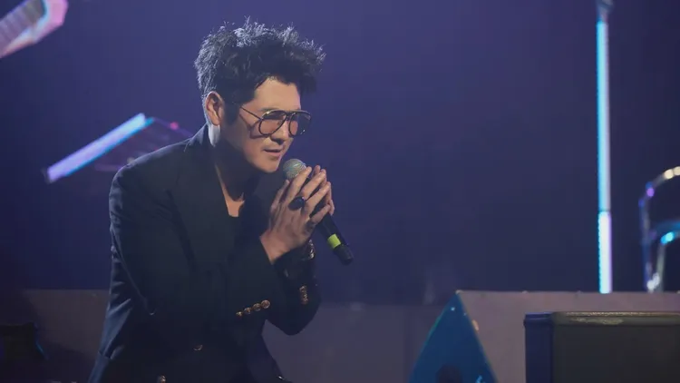 曹格昨在演唱會上向前妻吳速玲示愛。滾石音樂提供