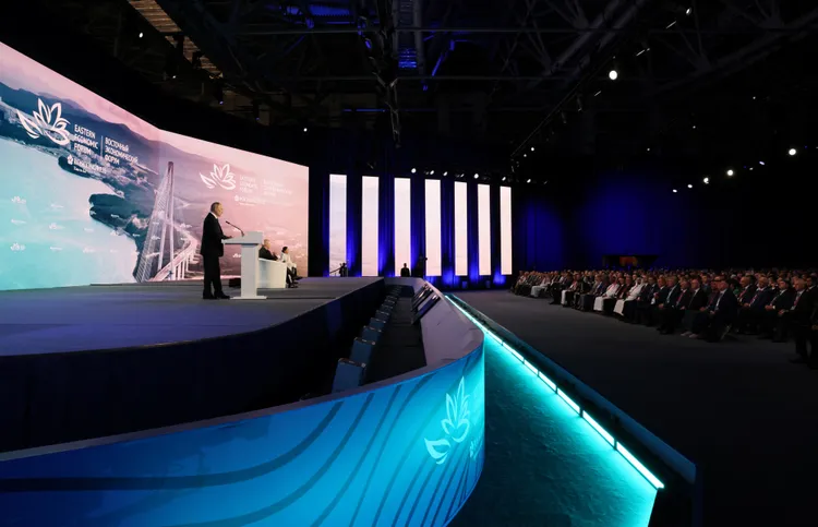 第8屆東方經濟論壇10到13日在海參崴舉行。路透社