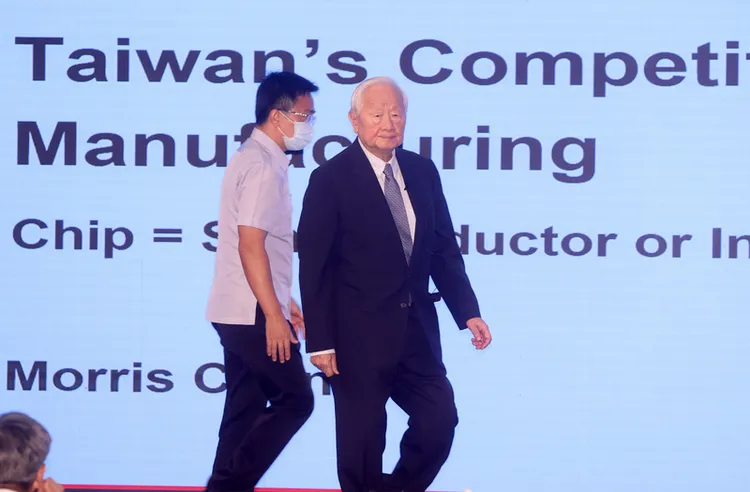 台積電創辦人張忠謀出席2023年國際法官協會第65屆年會暨成立70週年慶祝活動，發表專題演講。中央社