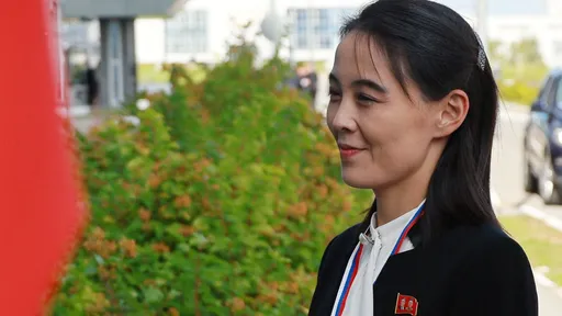 她冷酷聰明「未來可能攝政」 小秘書是全球最危險女性