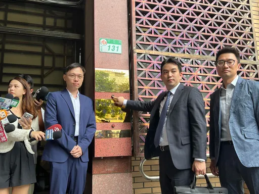 爆彭淮南阻鄰居連署！郭台銘開吉　鍾小平挨告曝：彭淮南有打給我