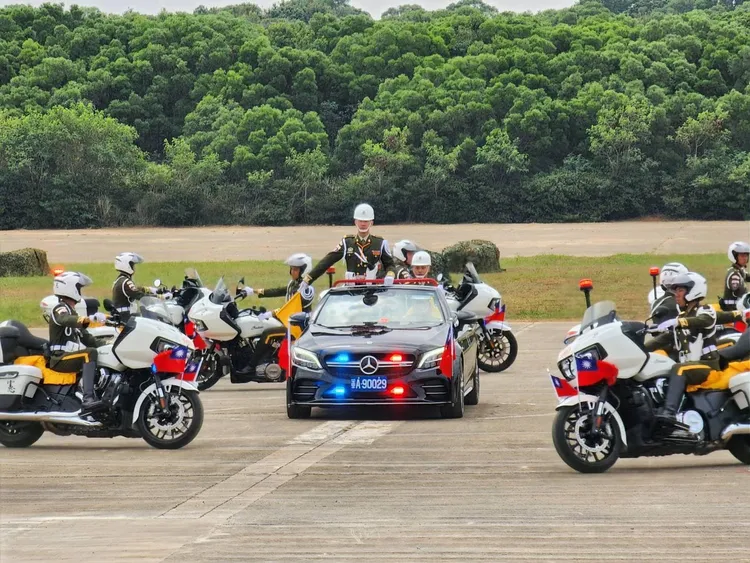 湖口營區明開放民眾入場參觀。取自國防部臉書