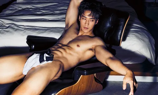 卞慶華顛覆個人尺度 寫真私密臀照洩春光