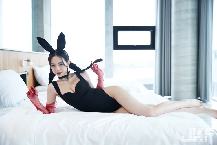 身材佼好的啾啾童年曾因漂亮而被霸凌。JKF提供