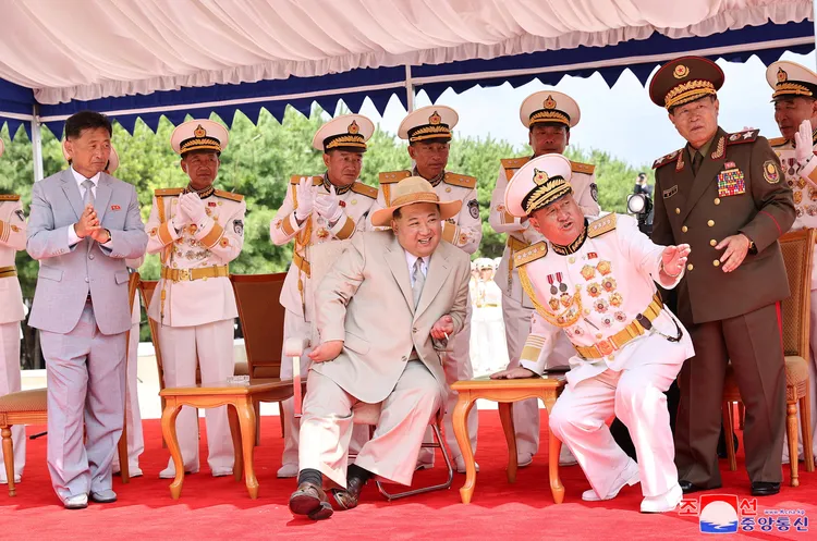 金正恩看起來相當開心。路透社