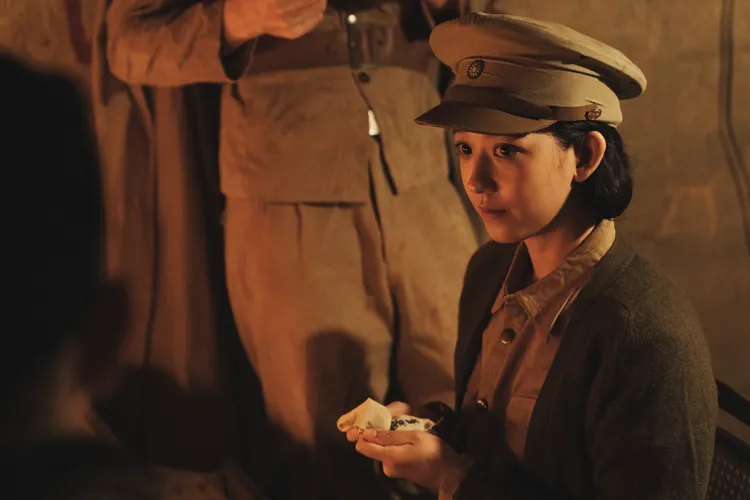 孟耿如在《時間旅客》的革命女青年裝扮。客台提供