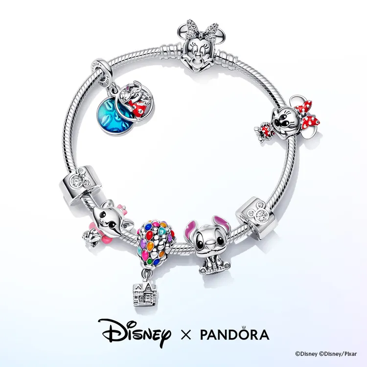 迪士尼100周年系列吊飾。品牌提供