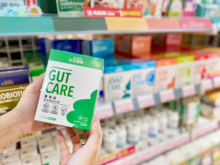 11月1日前至寵物公園買毛孩健寶腸保益腸道機能保養顆粒粉，原價500元，特惠只要359元。業者提供