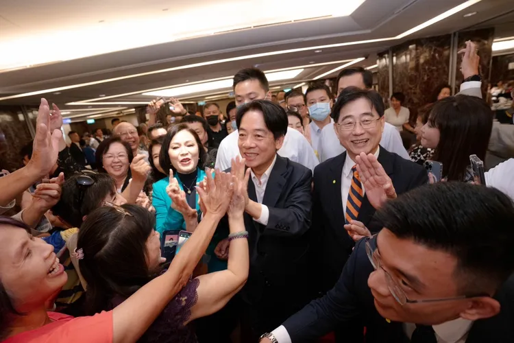 賴清德入場獲民眾熱烈支持。賴競辦提供